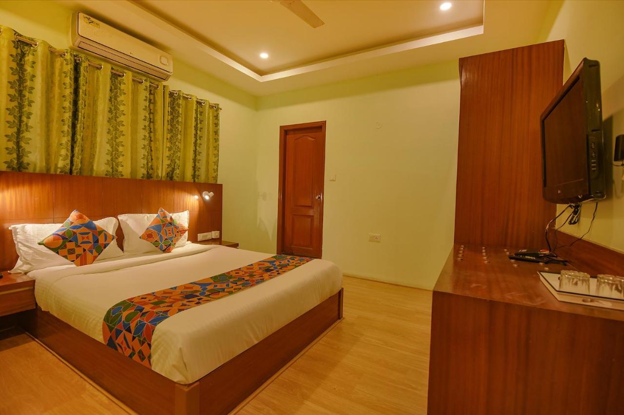 Fabhotel The Btm Palace - Btm Layout Nr Gopalan Innovation Mall Bangalore Exterior foto